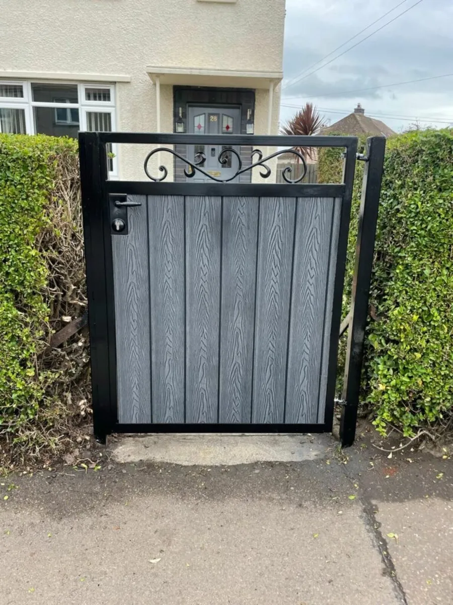 Composite gates and fencing - Image 1