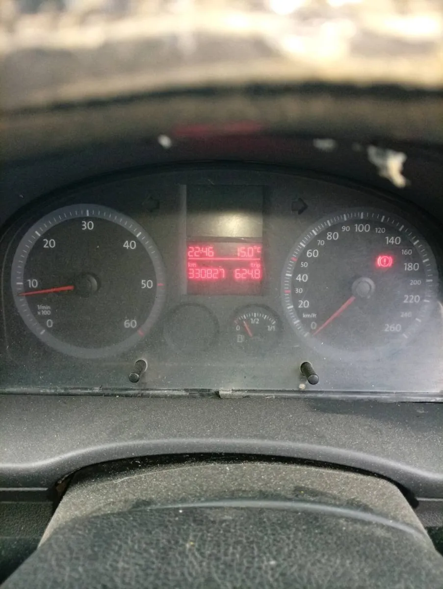 Volkswagen Caddy - Image 3