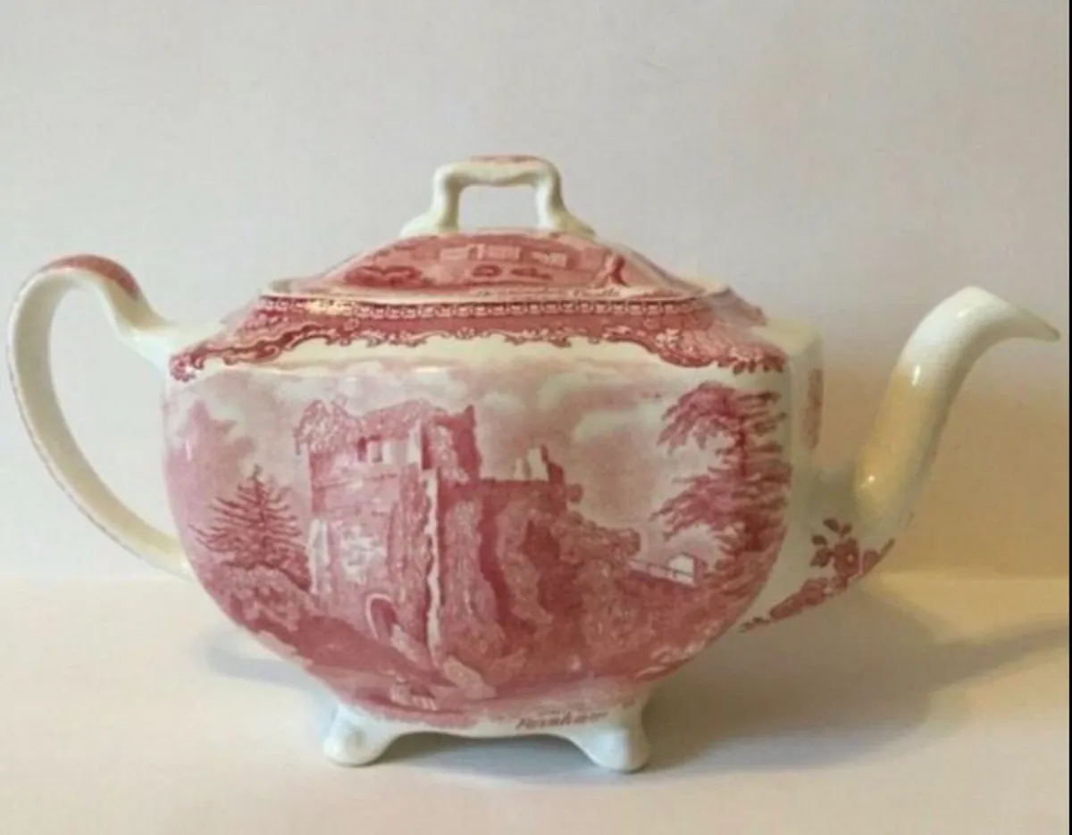 Johnson Bros Old Castles footed  Teapot