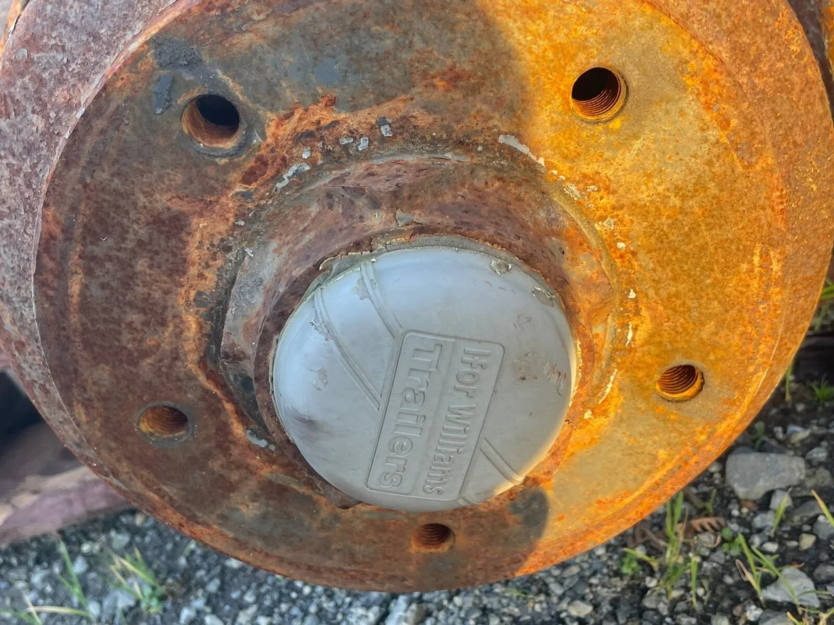 Trailer axles - Image 2