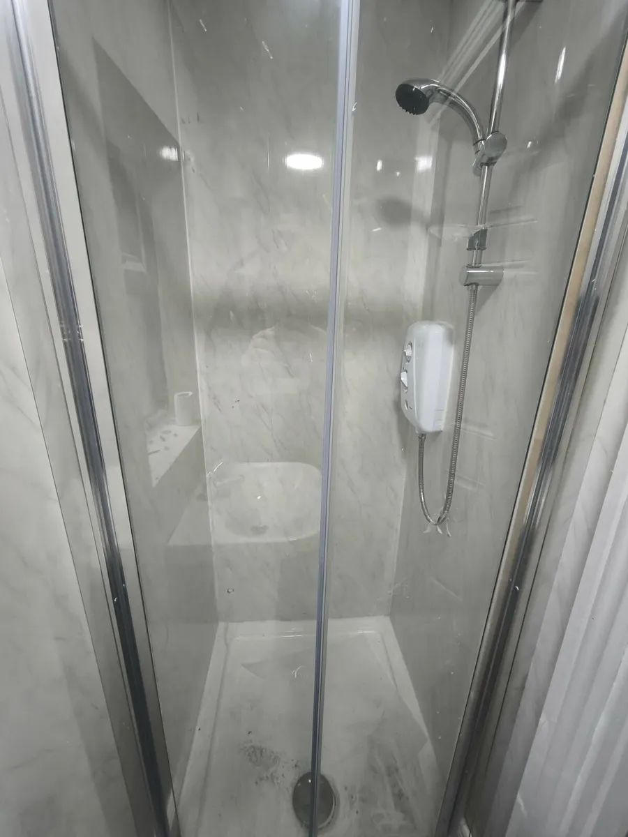 1 bedroom apartment for rent - Image 3