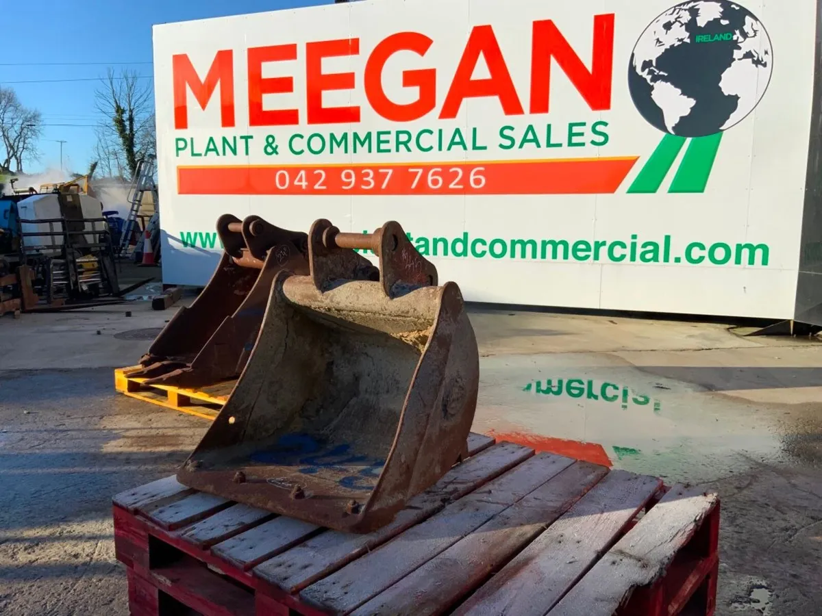 24" STRICKLAND BUCKET   45mm PINS........245. - Image 3