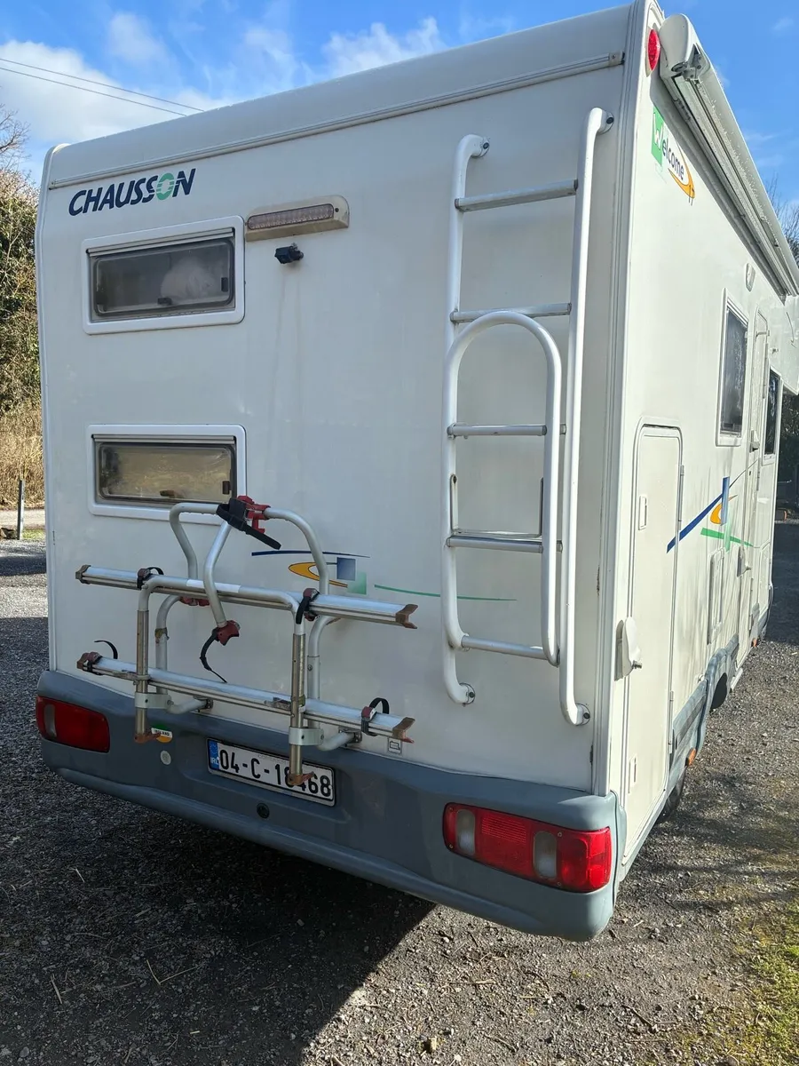 Amazing 1 of a Kind Camper - Image 4