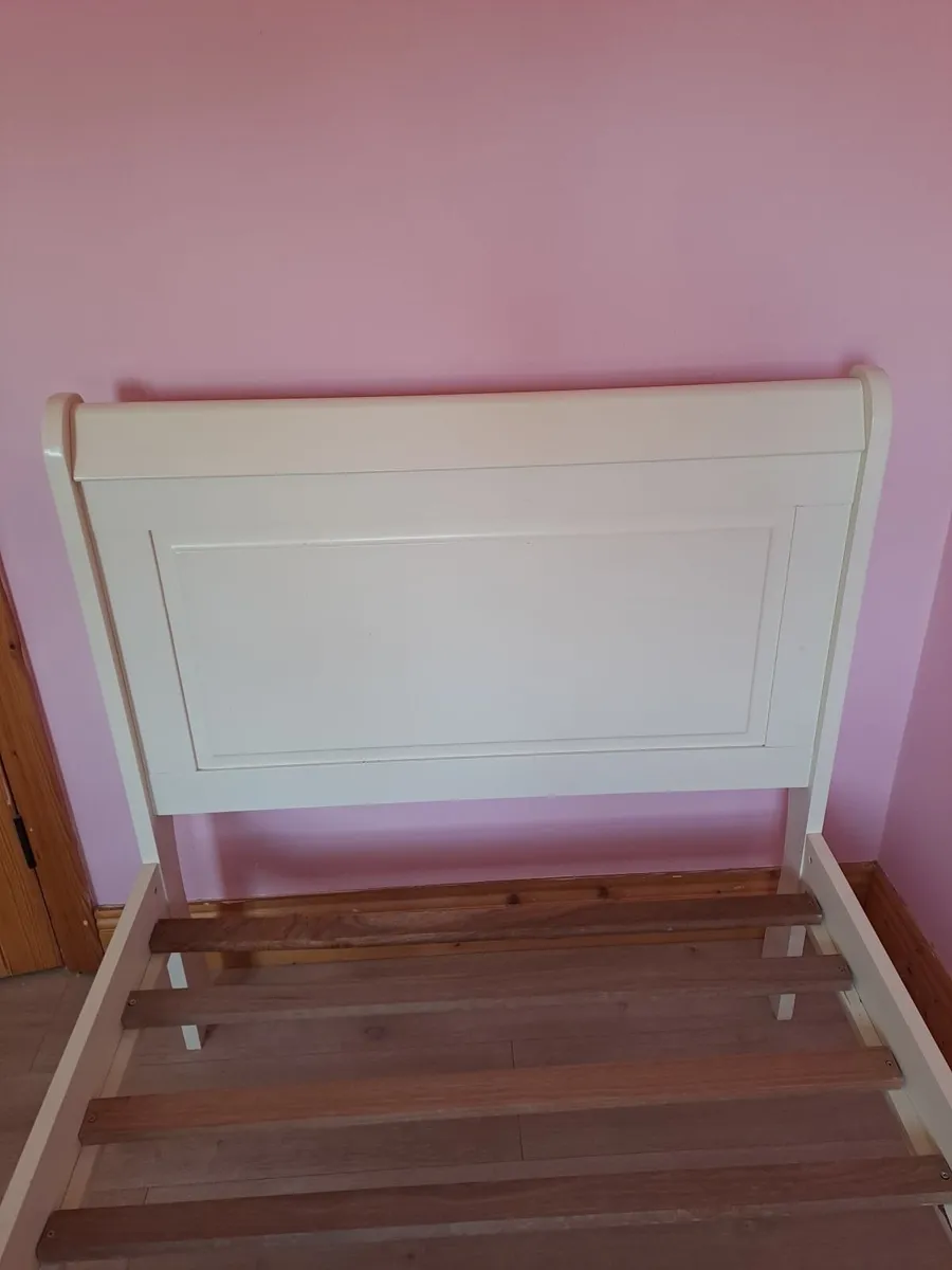 Childrens bed - Image 3