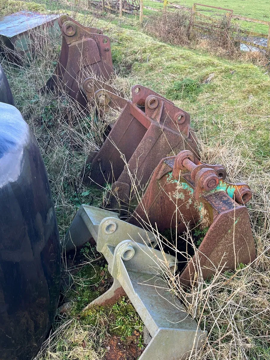 Digger buckets - Image 1