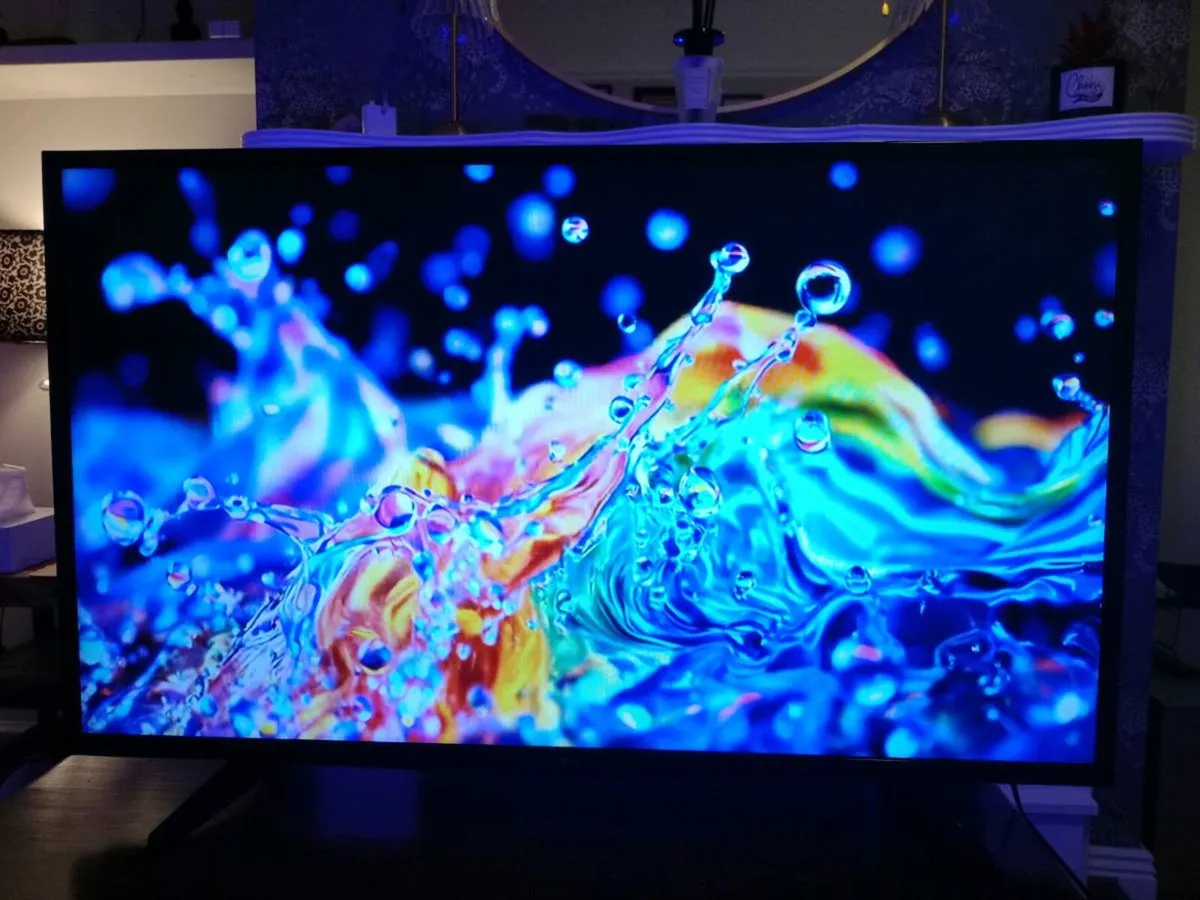 LG 43"full HD SMART TV 43LH570V - Image 2