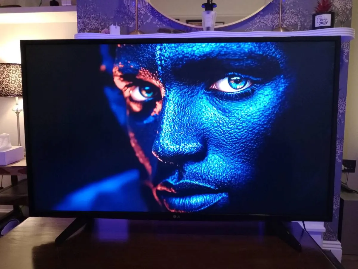 LG 43"full HD SMART TV 43LH570V - Image 4