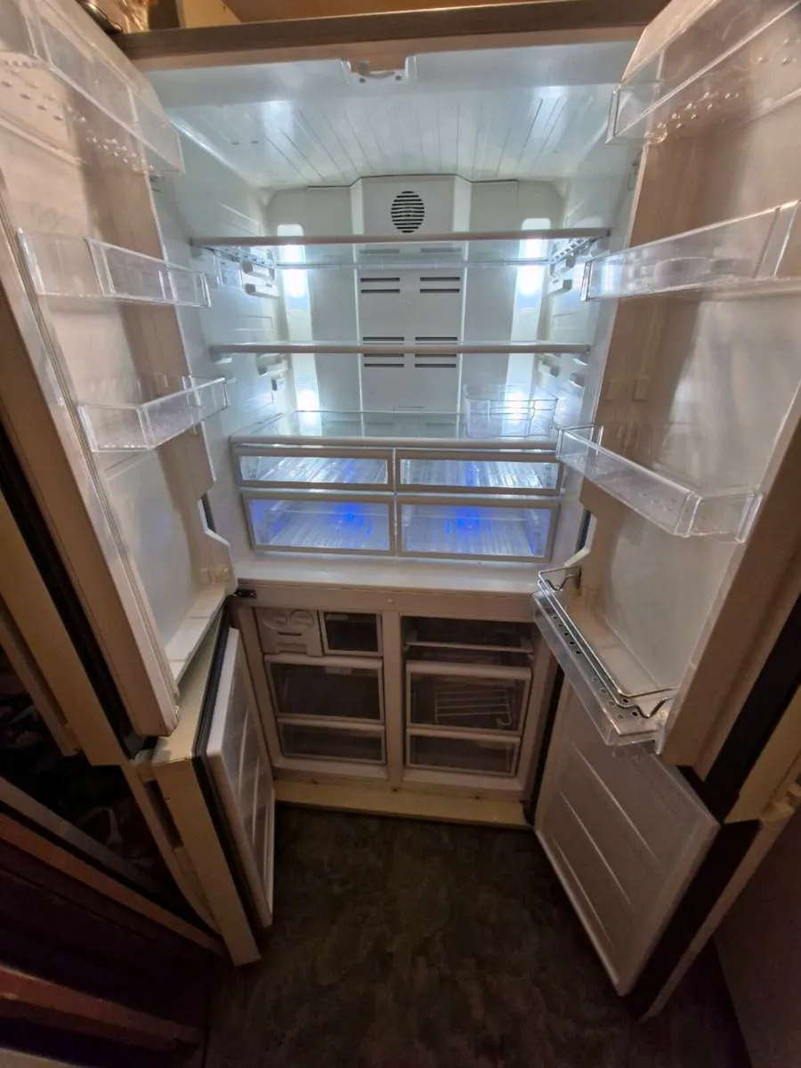 Beko American Fridge Freezer - Image 2