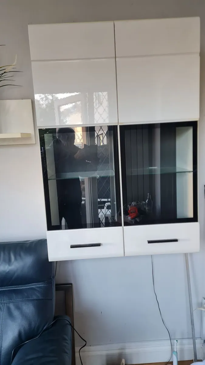 Wall & floor units - Image 2