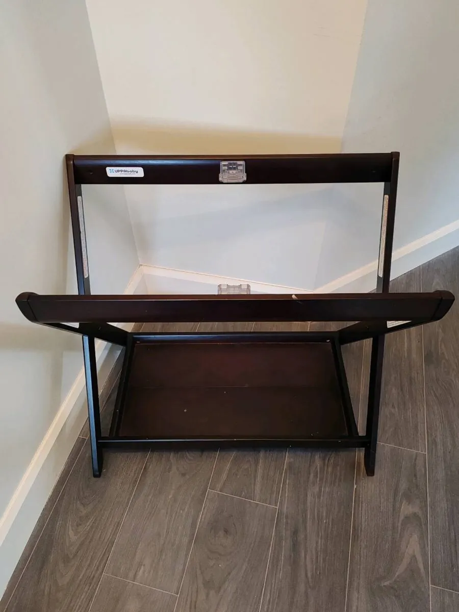 Uppababy Bassinet Stand & Inserts - Image 1