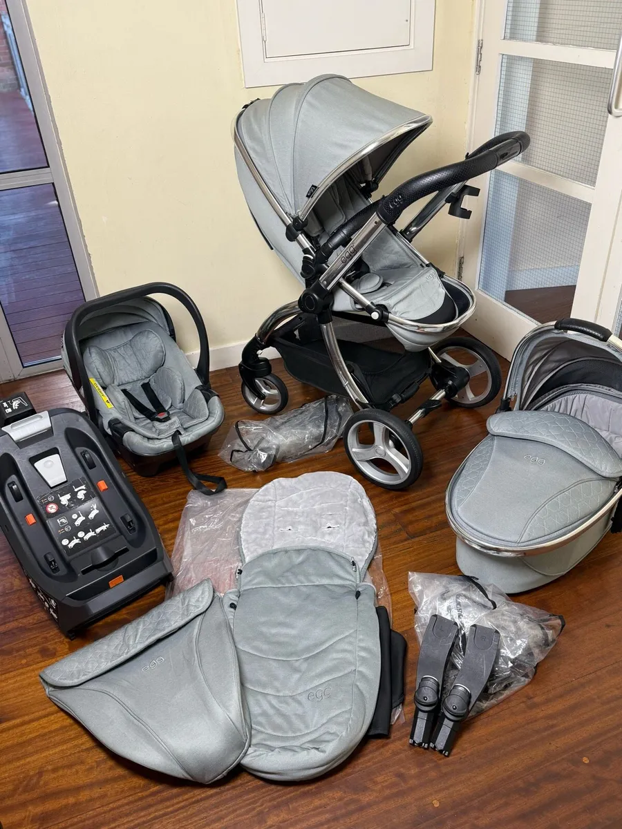 Egg 2 full travel system car seat and isofix base - Image 3
