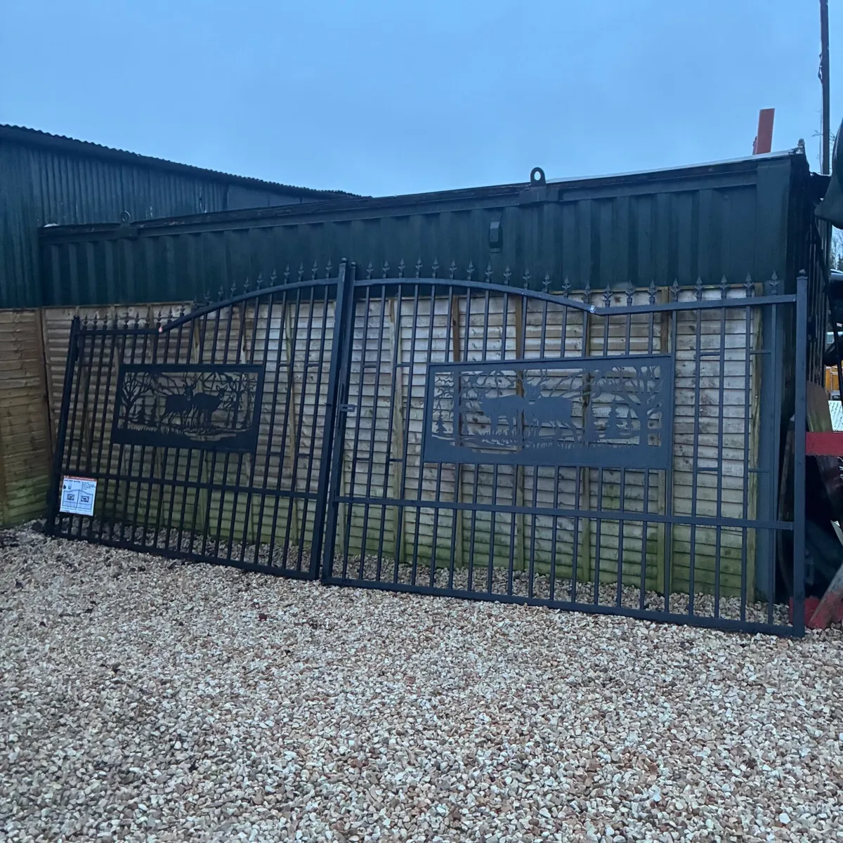 20ft house /yard gates - Image 1