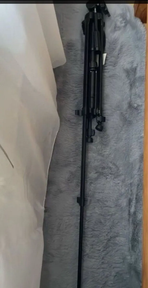 Camera holder tripod - Image 3