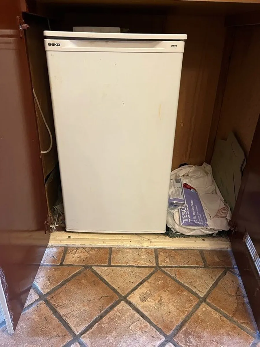 Beko Undercounter freezer - Image 2