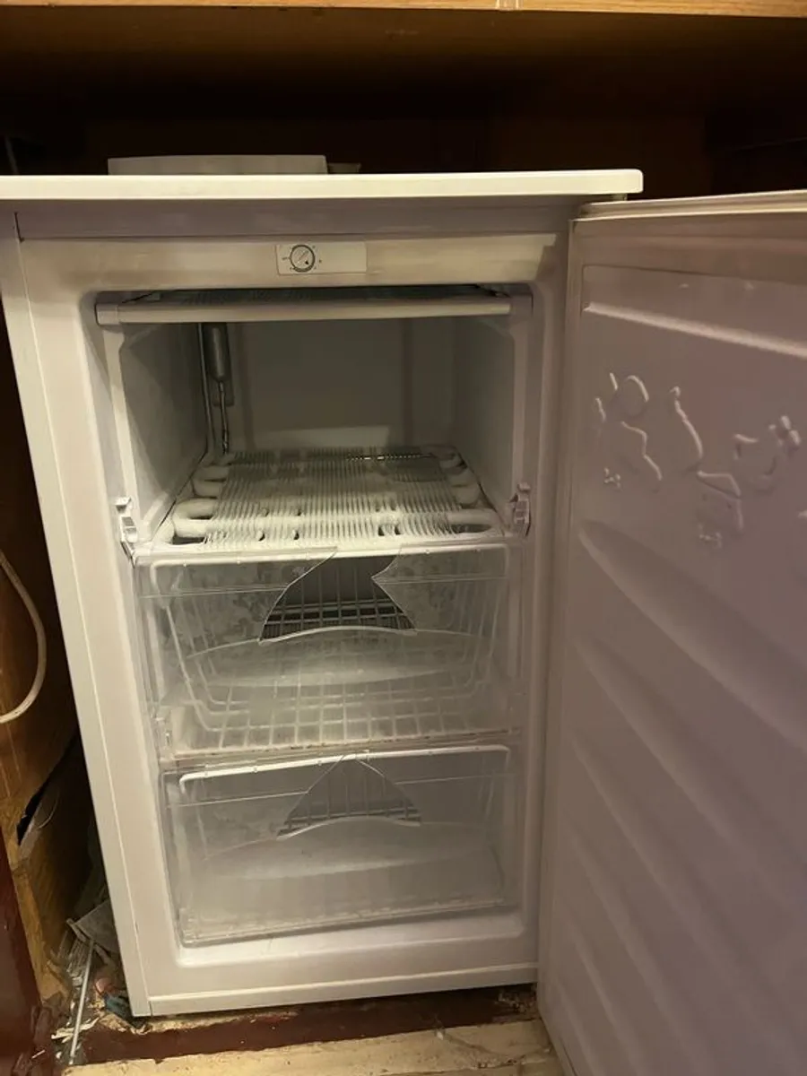 Beko Undercounter freezer - Image 3