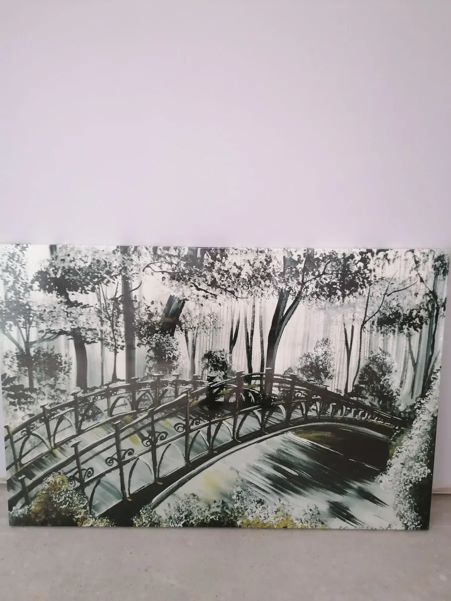 Wall paint - Image 1