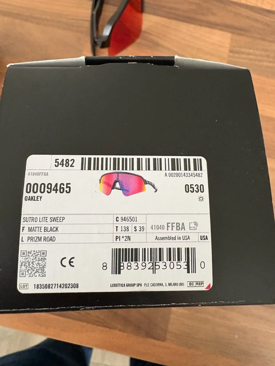 Oakley Sutro lite for sale - Image 3