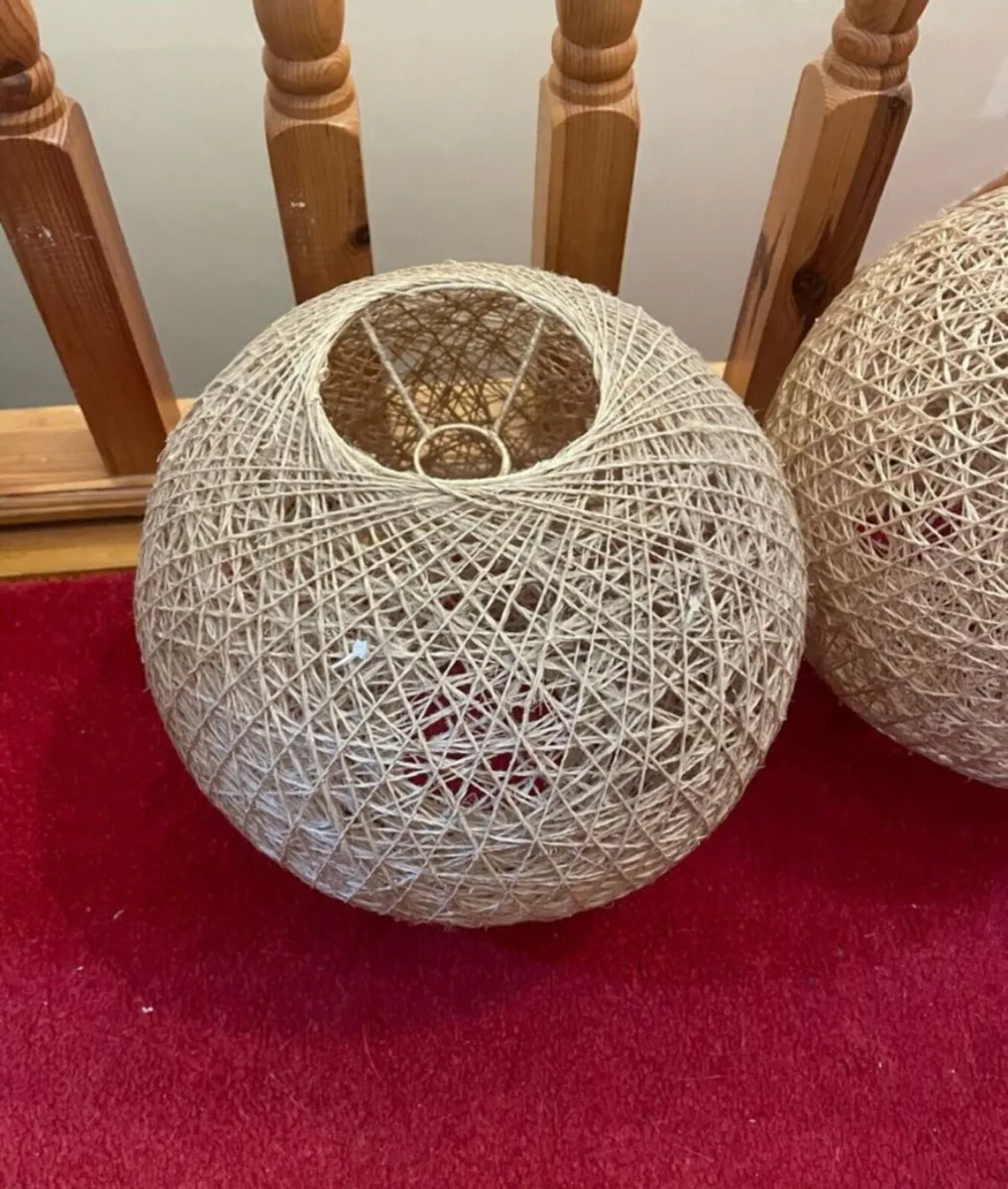 2 Ceiling table lamp shades - Image 2