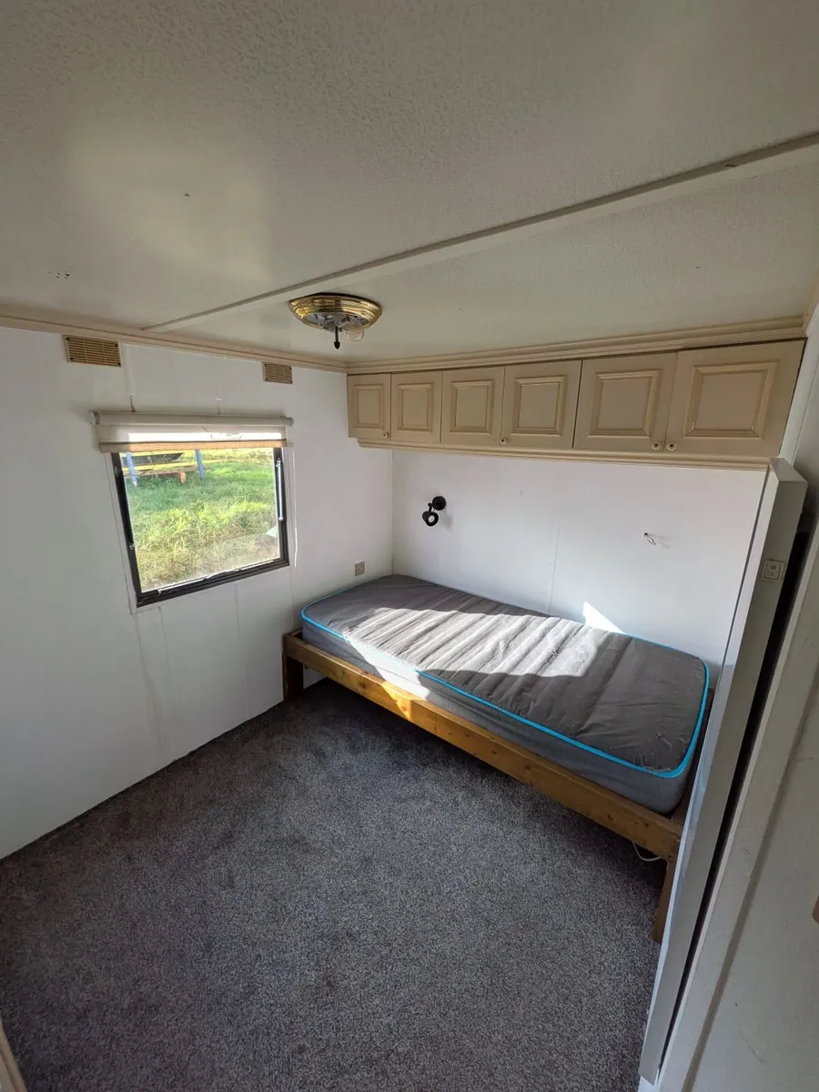 Mobile home Willerby 35'x 12' - Image 4