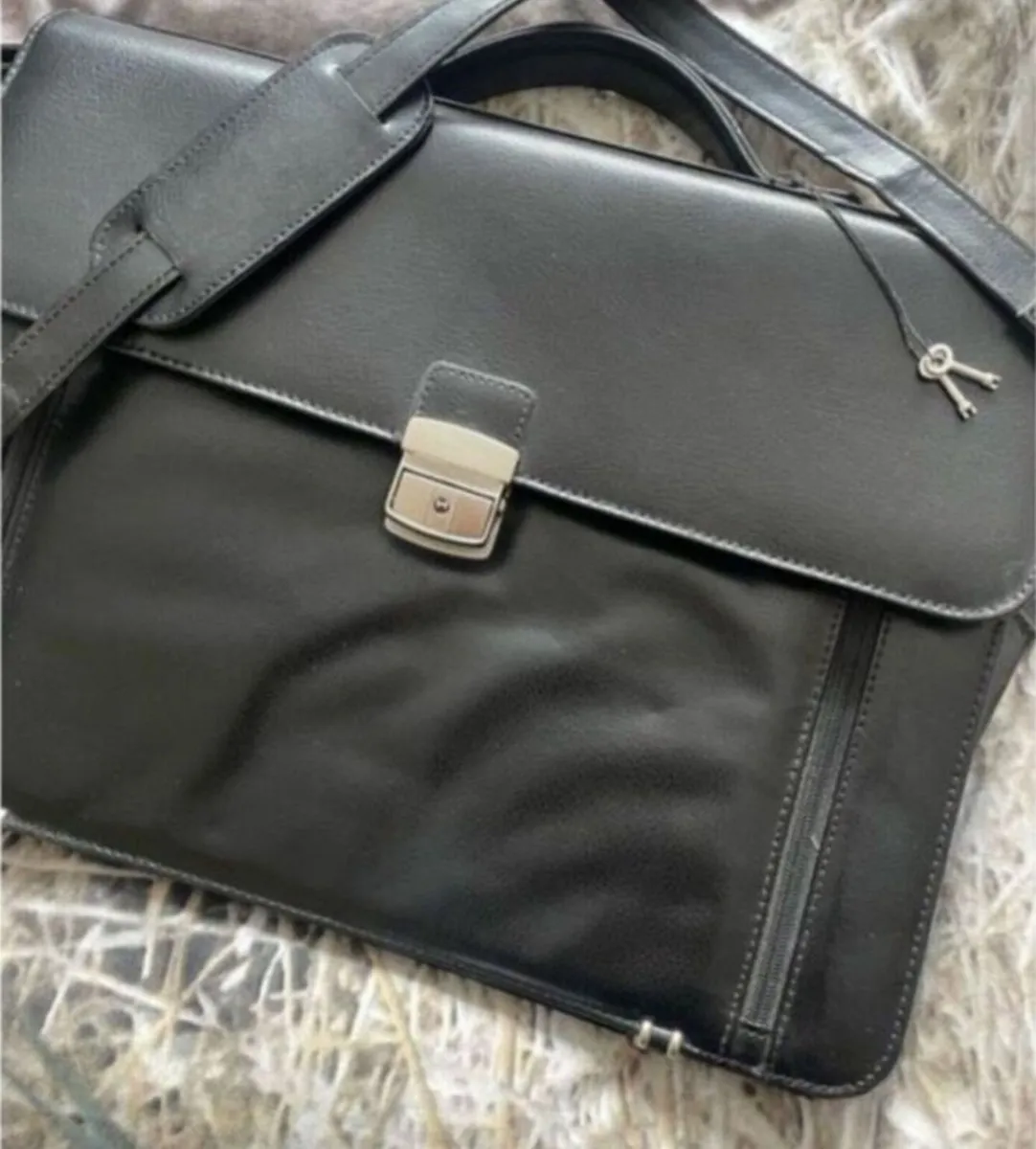 Real leather briefcase - Image 1