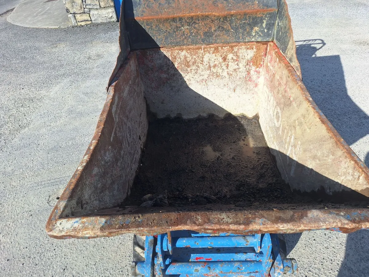 Hi tip pedestrian Track dumper - Image 4