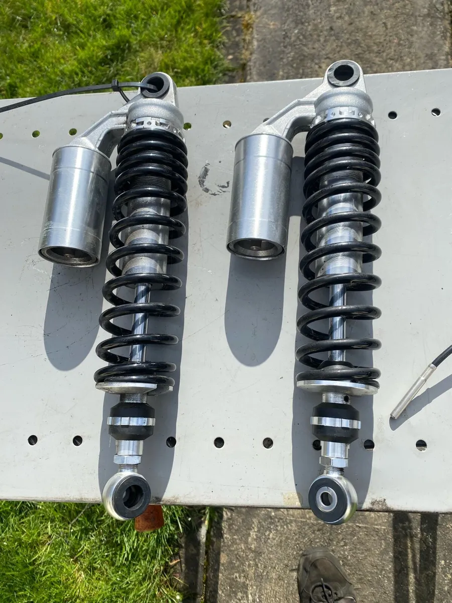 Parts for street twin 900 - Image 3