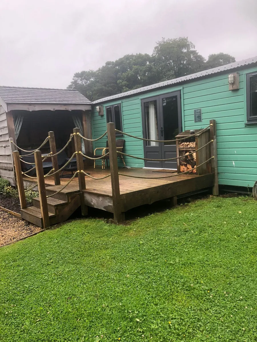 SHEPHERD HUTS. IE - Image 1