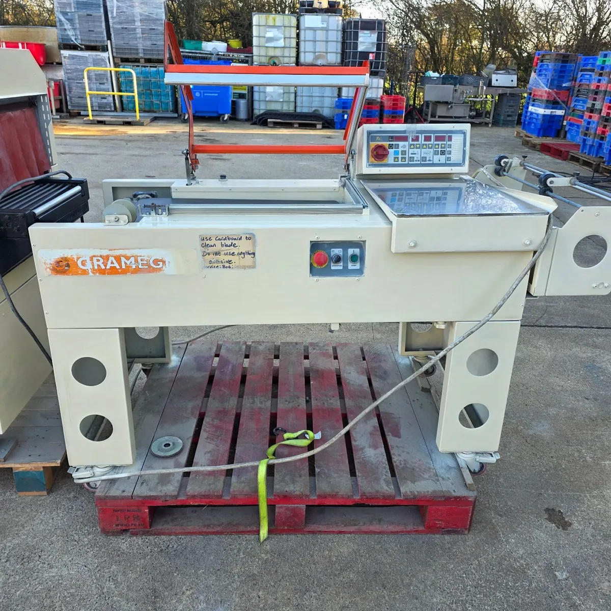 L SHRINKER HEAT SHRINKING MACHINE WITH HEAT TUNNEL - Image 4