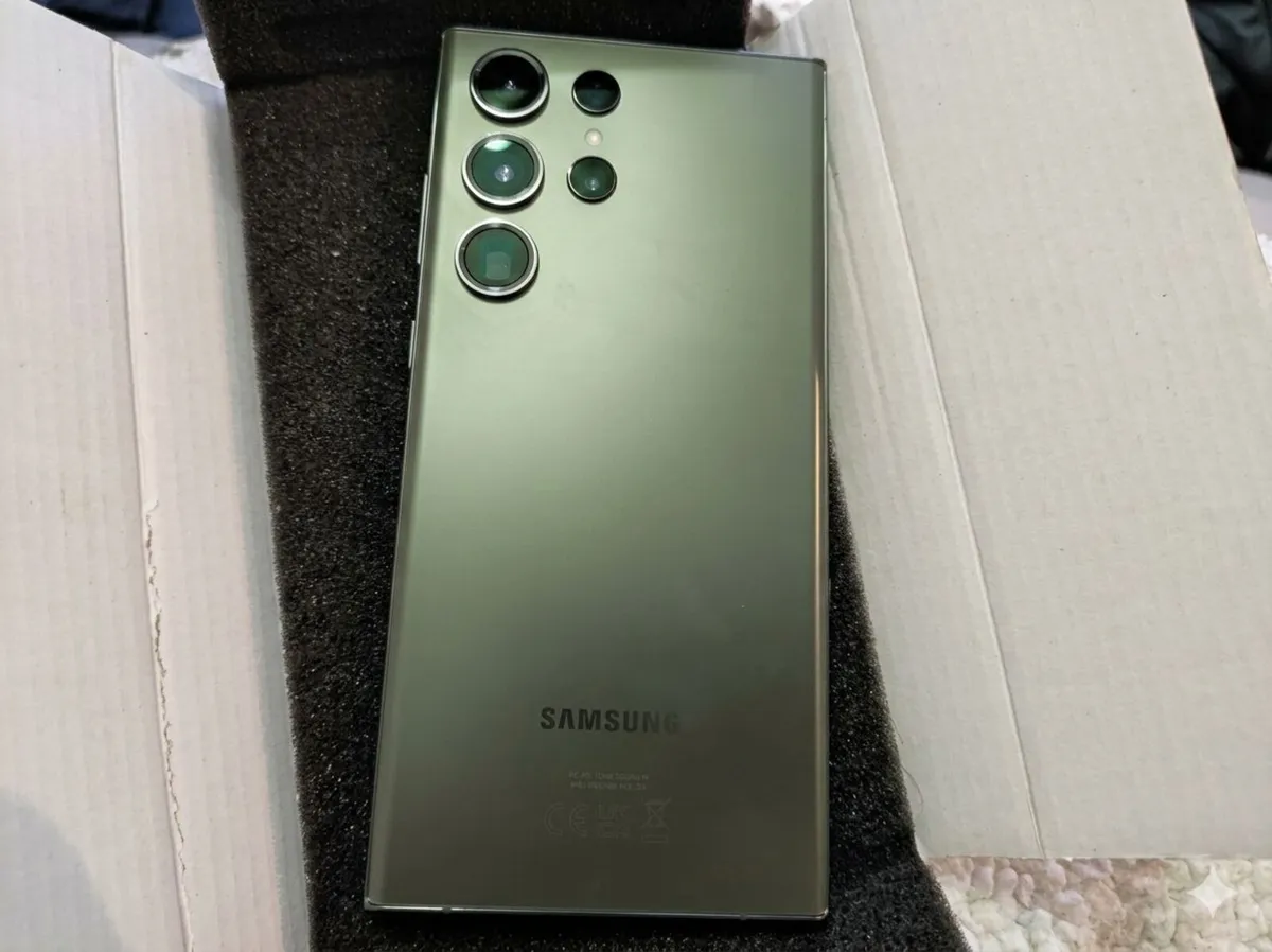 Samsung Galaxy S23 Ultra 512GB (1 year warranty) - Image 1