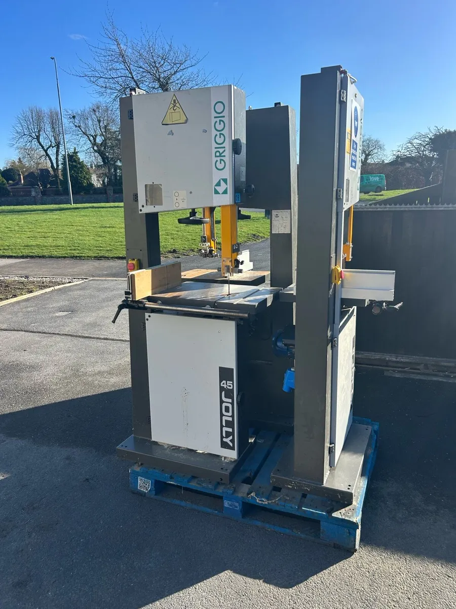 Single phase ex school 18” bandsaw - Image 3