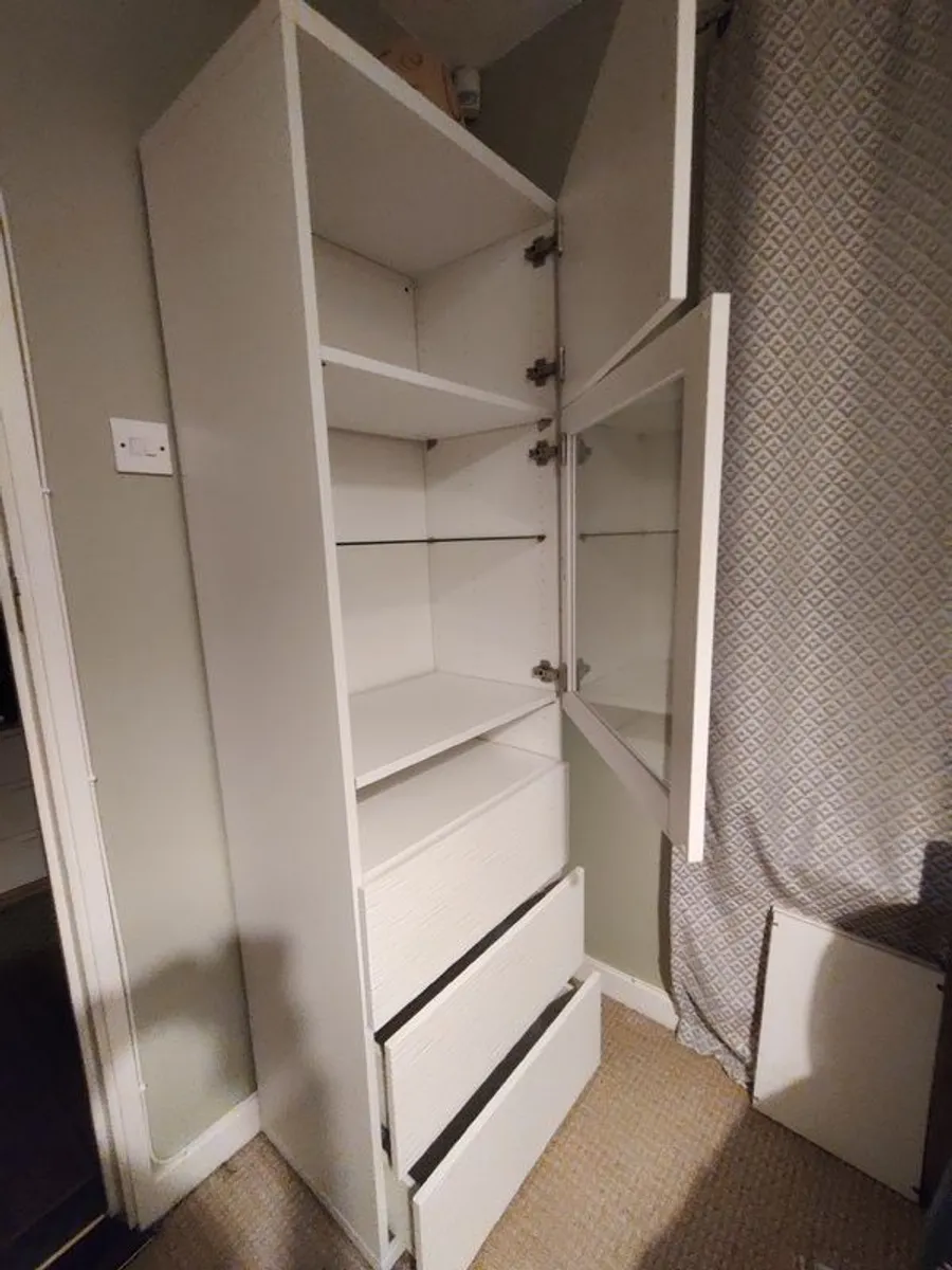 Tv bench and matching cupboard - Image 3