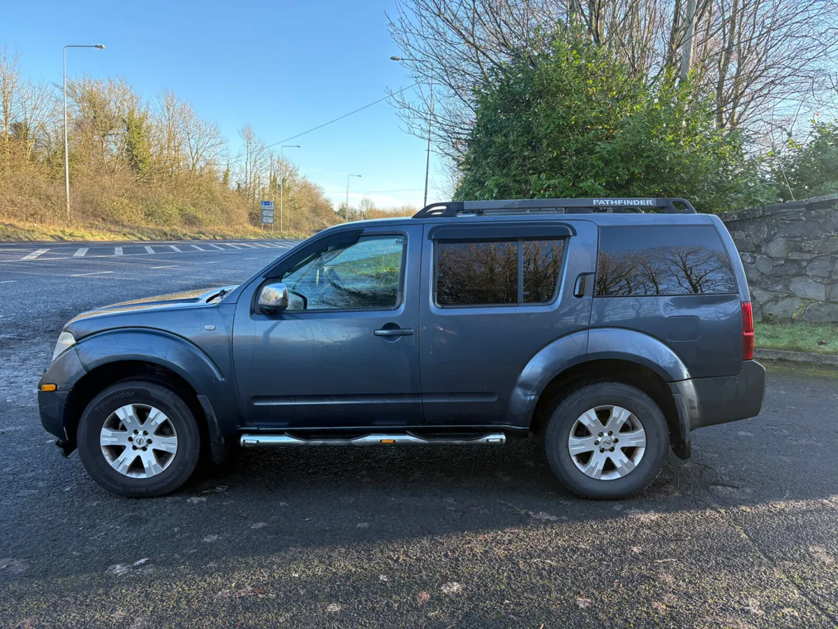 Nissan Pathfinder 5 Seater Cheap to Clear - Image 4