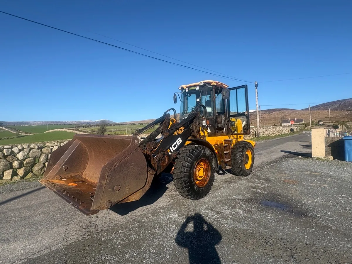 Jcb Volvo car jcb 416ht Loading shovel - Image 3