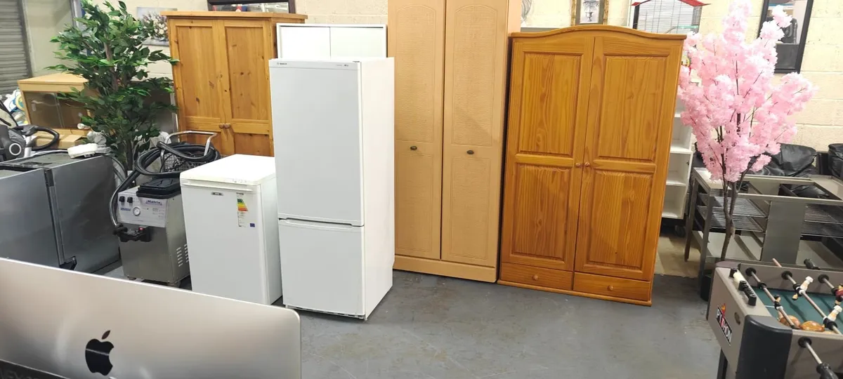 BOSCH Fridge Freezer - Image 4