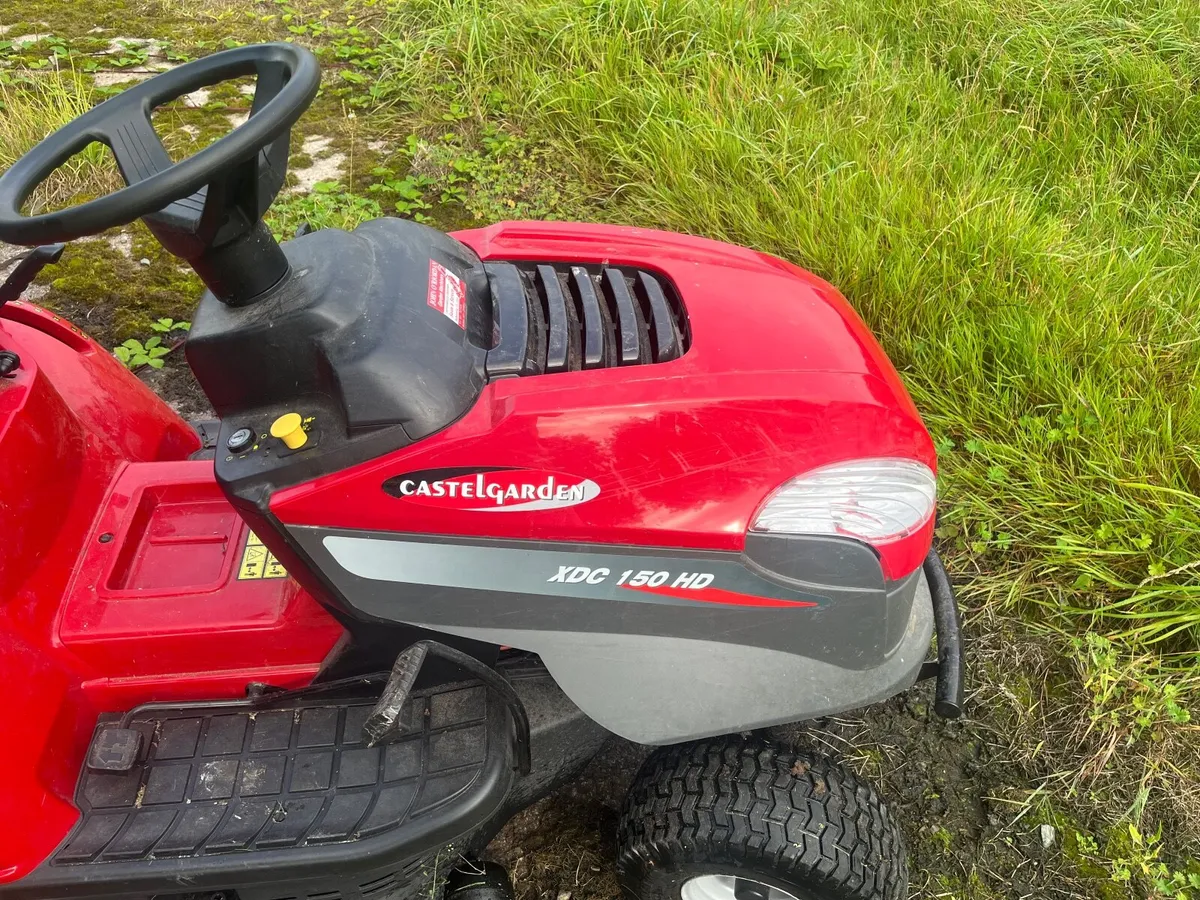 Ride on lawnmower castlegarden - Image 1