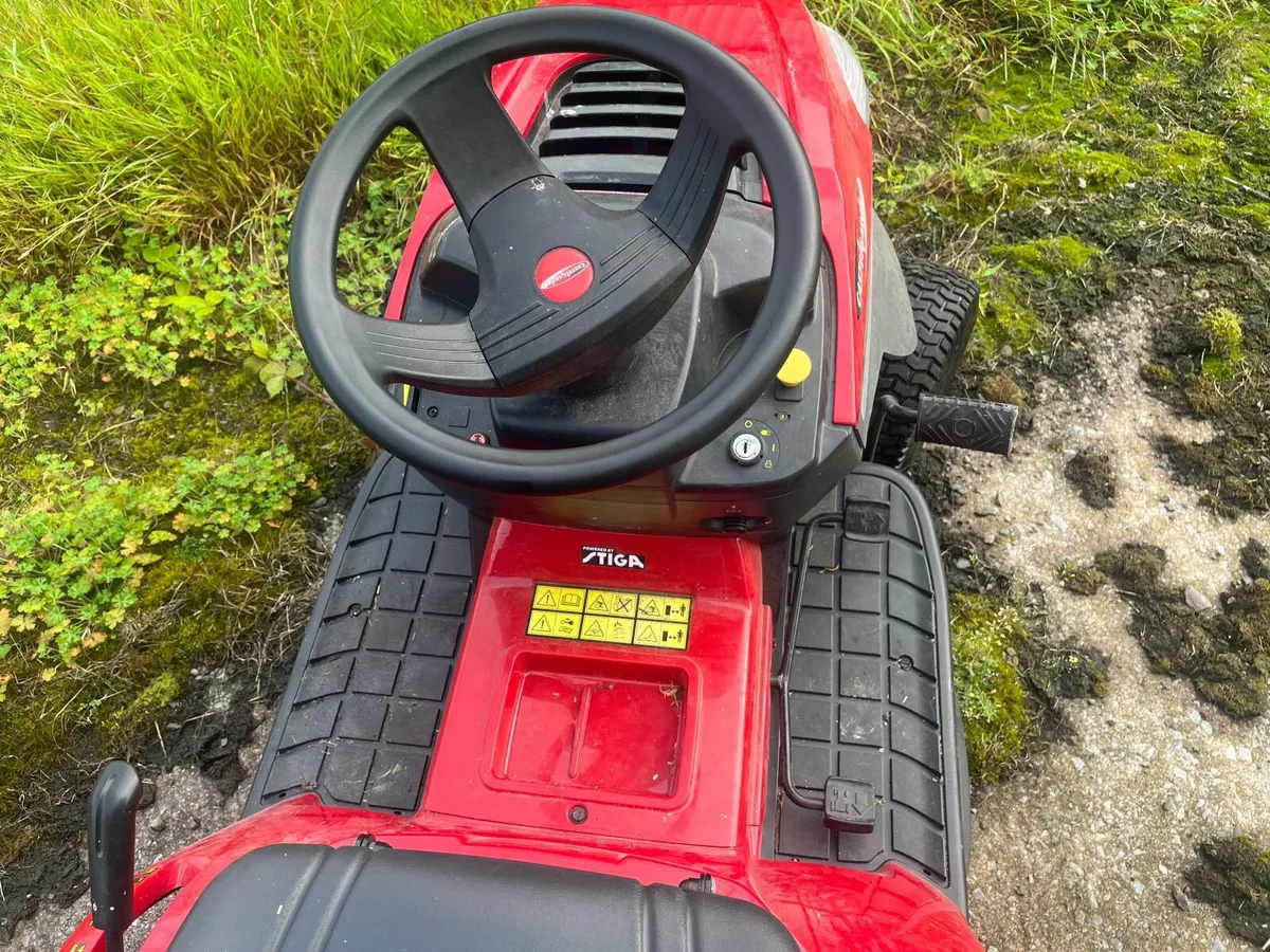 Ride on lawnmower castlegarden - Image 4