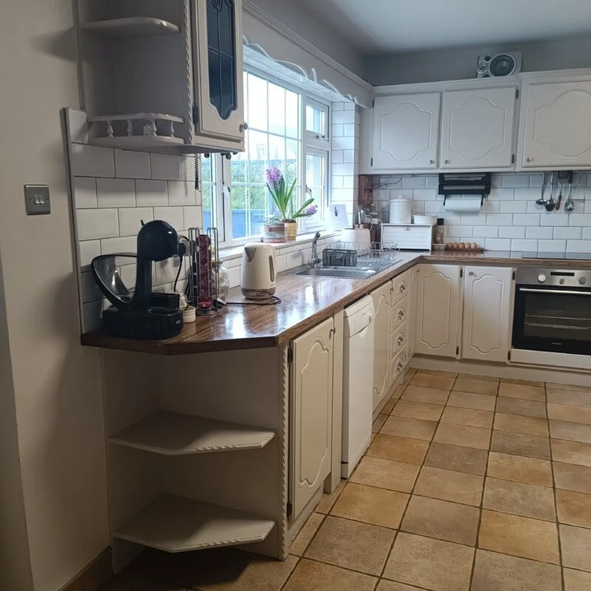 Full Kitchen for sale - Image 3