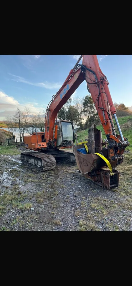 Hitachi fhex135 - Image 1