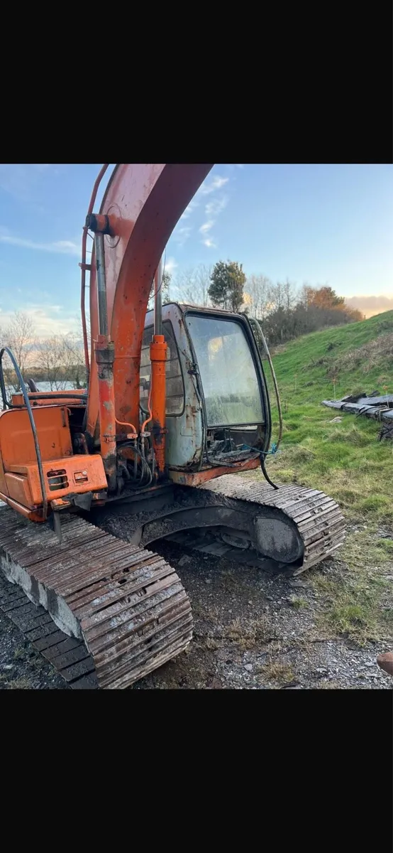 Hitachi fhex135 - Image 2