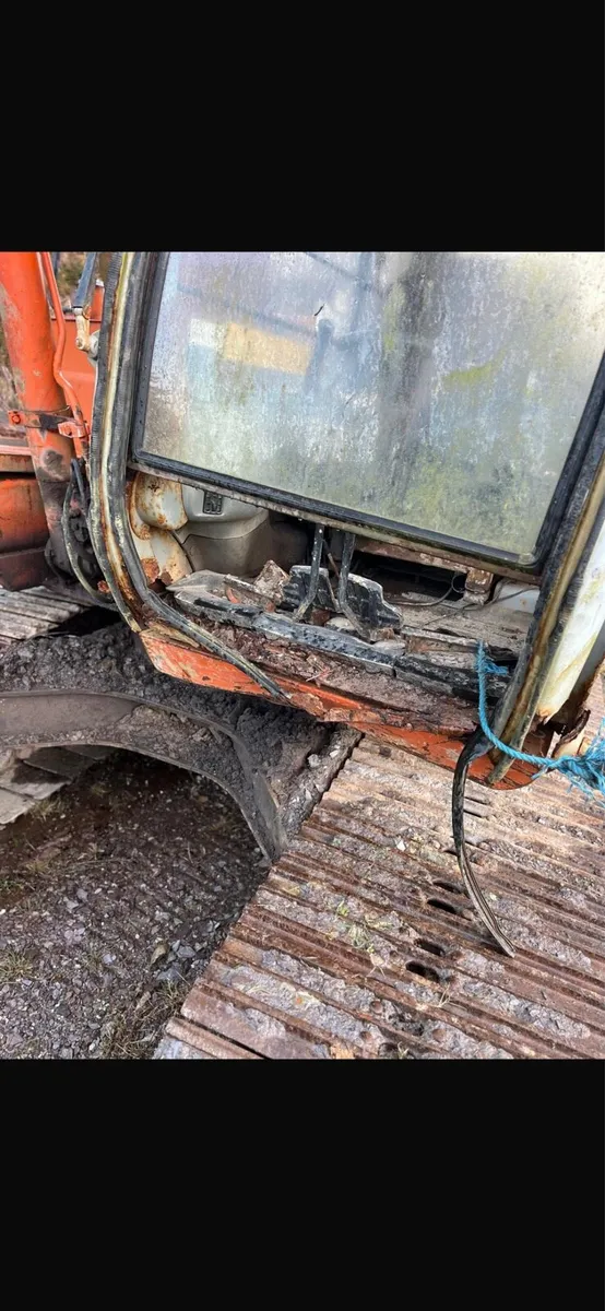 Hitachi fhex135 - Image 3