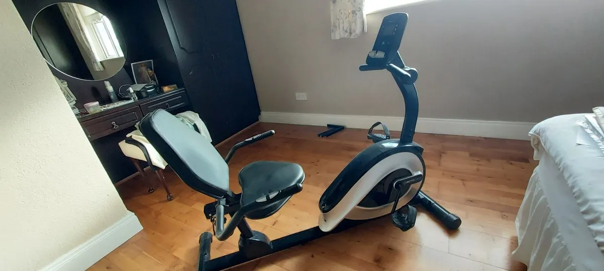 Exercise bike - Image 2