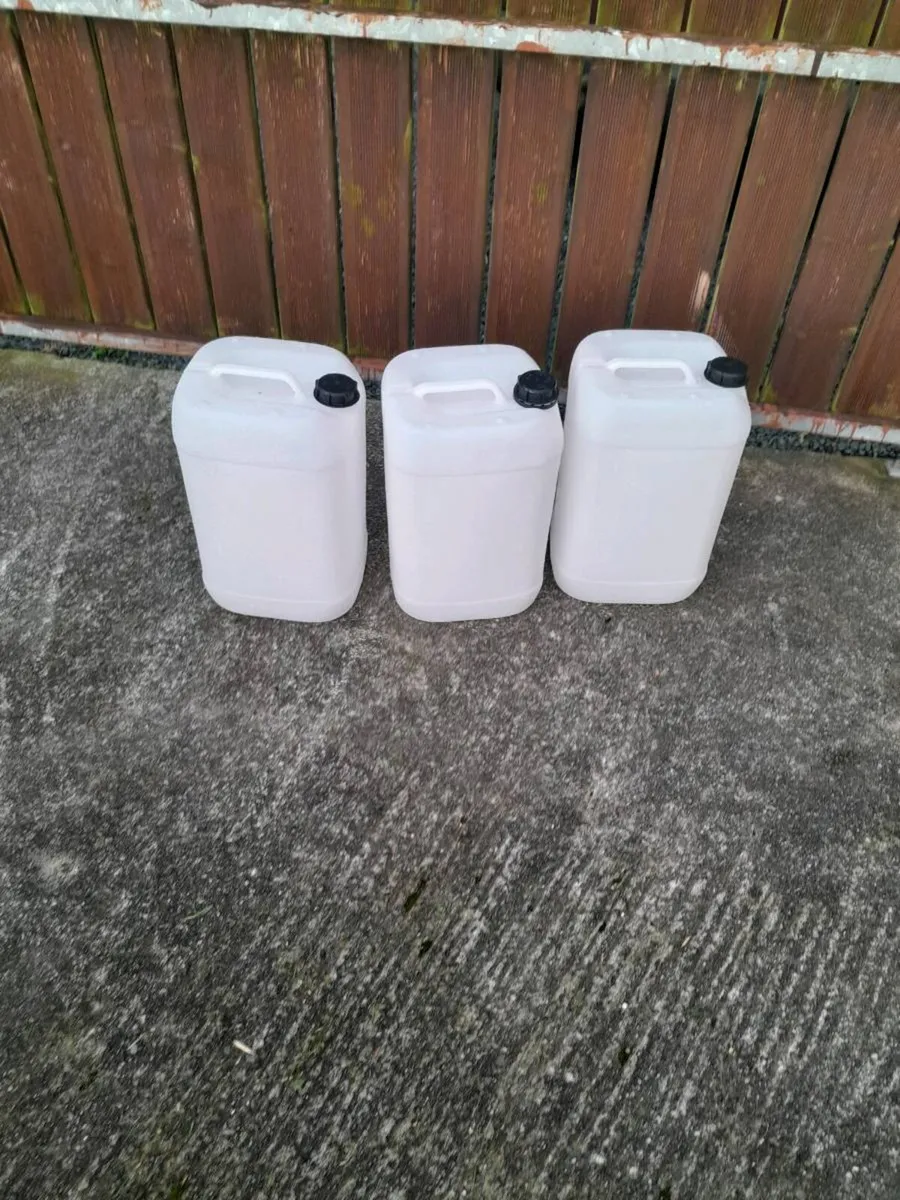 25litre Drums - Image 1