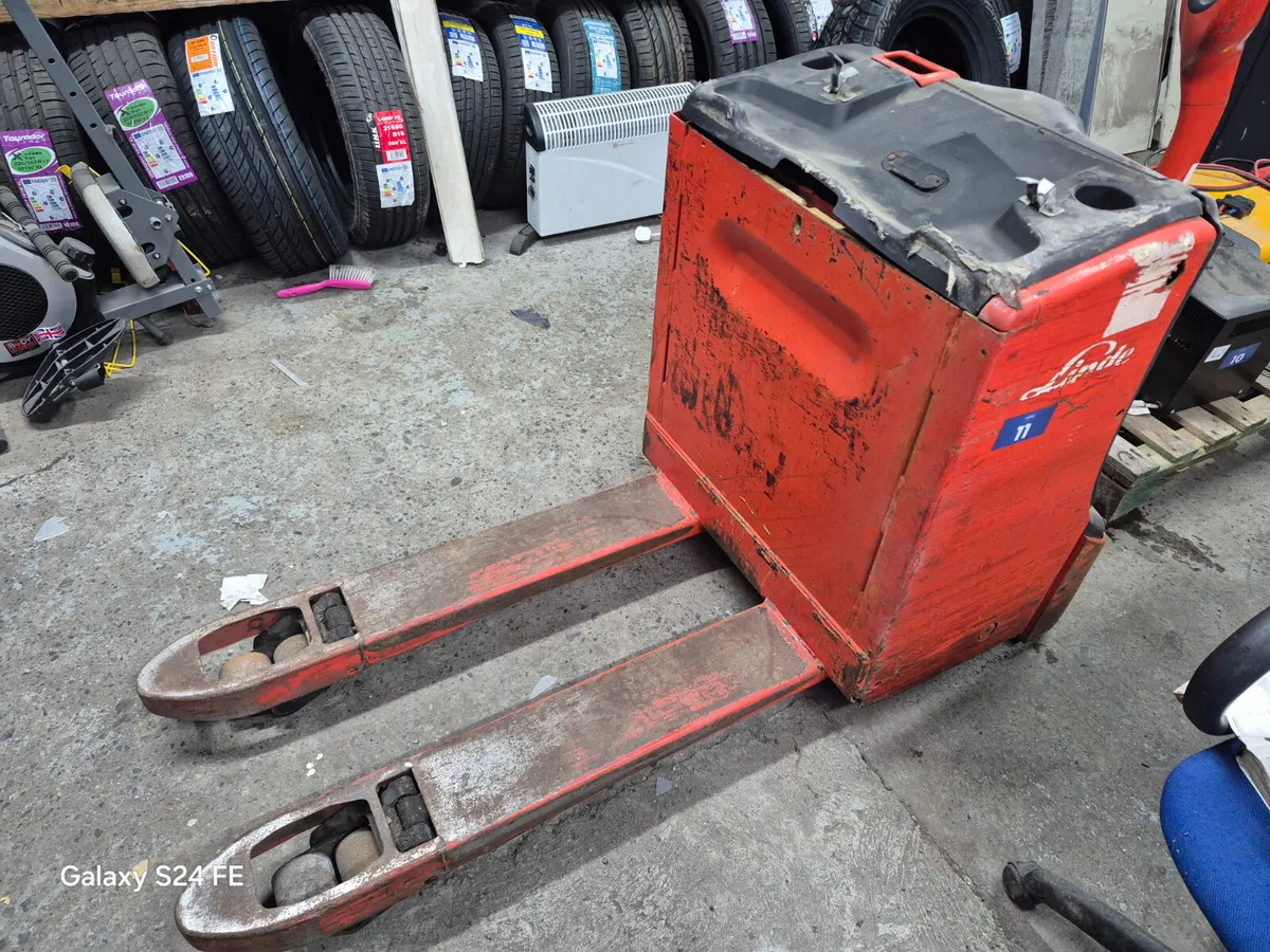 Linde  Eletric pallet truck. - Image 2