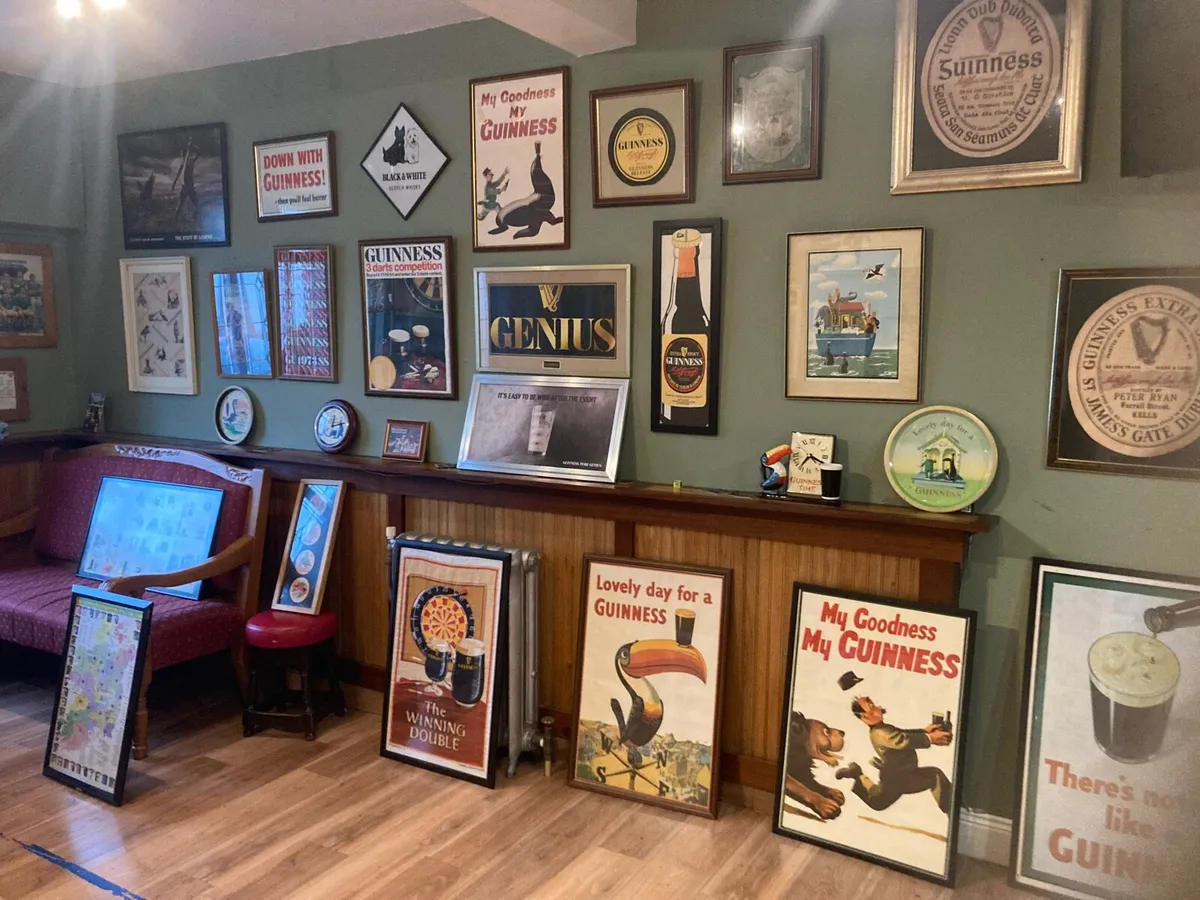 Pub Memorabilia - Image 4