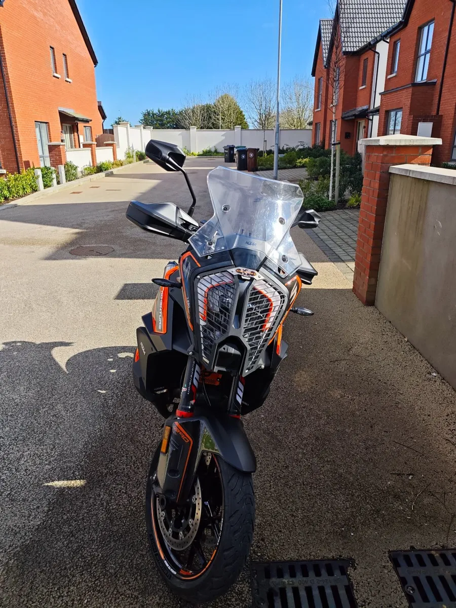 KTM 1290 super adventure s TECH PACK low mileage - Image 4