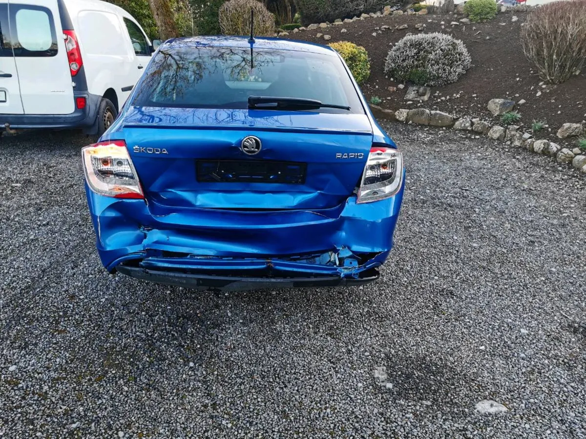 171 Skoda Rapid - Image 3