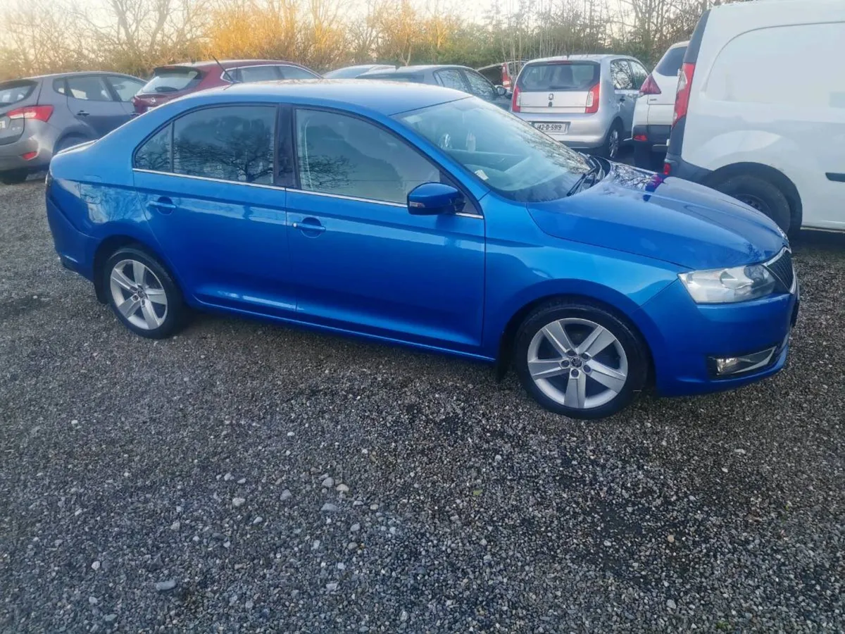 171 Skoda Rapid - Image 2