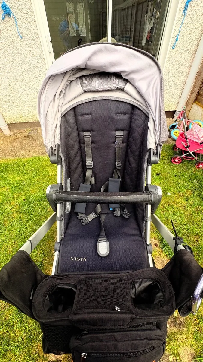 Uppa Baby Vista V2 buggy - Image 3