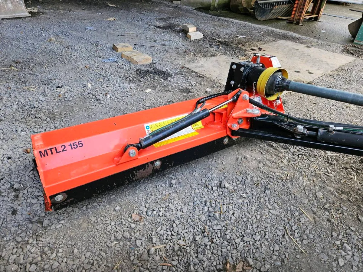 Hedge cutter - Image 1