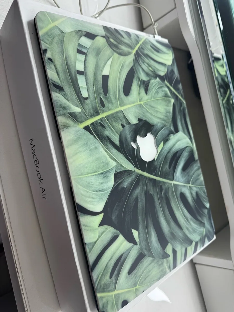 MacBook Air 2015 - Image 4